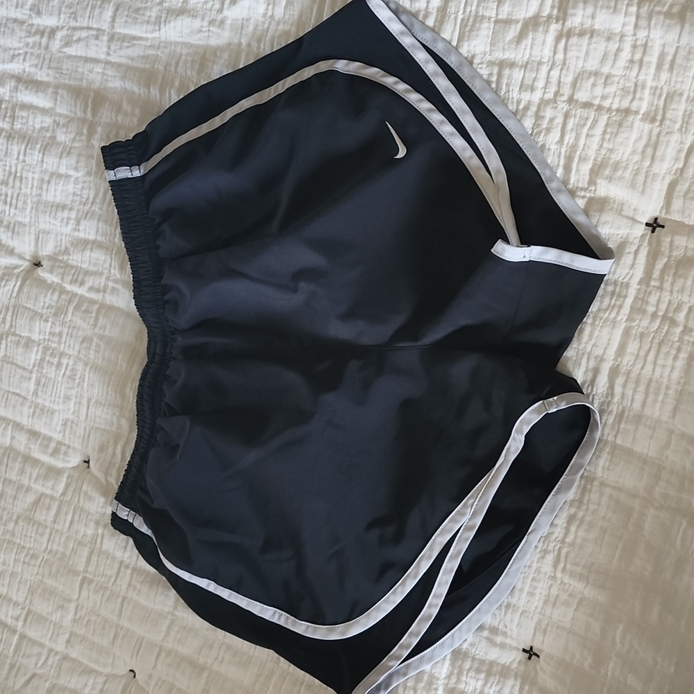 Dry tempo shorts